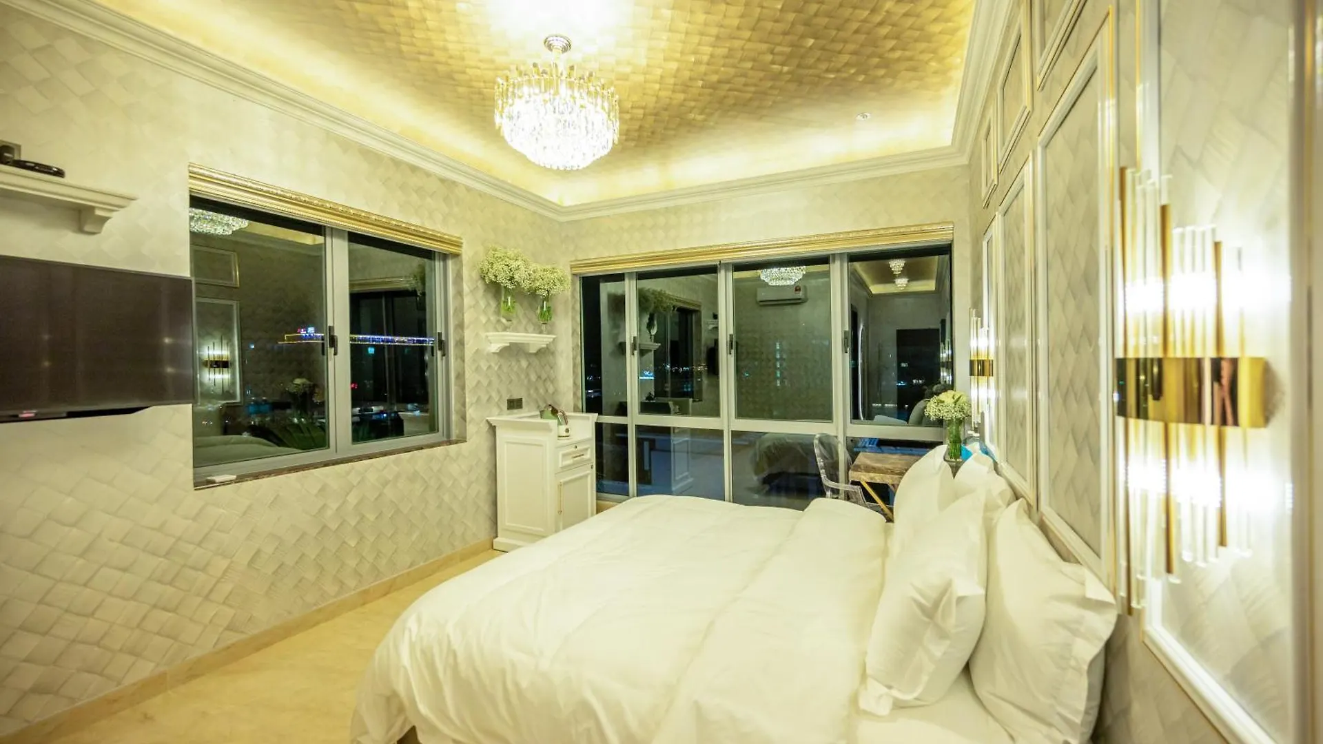 Ritz Residence @ Imago Loft B 7Th Floor Kota Kinabalu 5*,  Malaysia